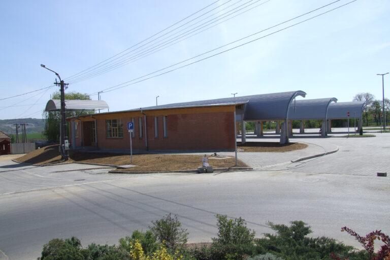 2007_04272007SZcsnyBuszply0002